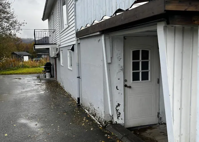 Hoda - Cozy With Free Parking * Leknes