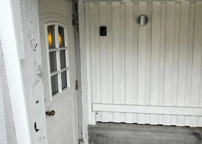 Hoda - Cozy With Free Parking