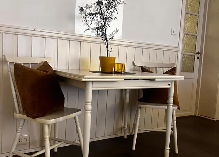 Hoda - Cozy With Free Parking Apartment Leknes