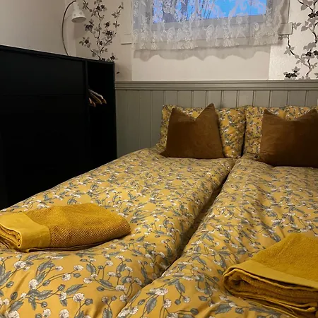 Apartment Hoda - Cozy With Free Parking