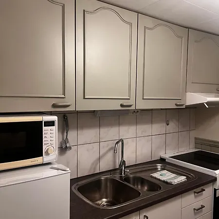 Apartment Hoda - Cozy With Free Parking Leknes