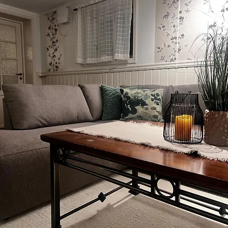 Hoda - Cozy With Free Parking