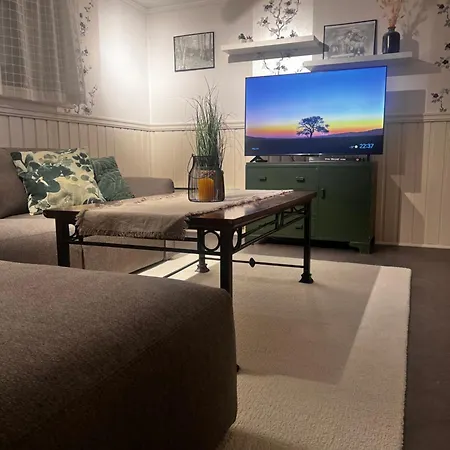 Hoda - Cozy With Free Parking Leknes